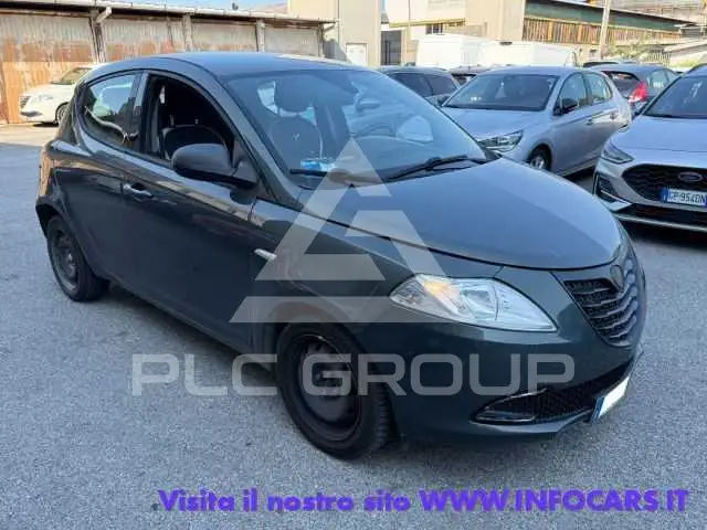2014 Lancia YPSILON