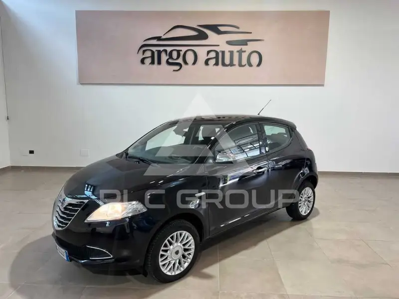 2014 Lancia YPSILON