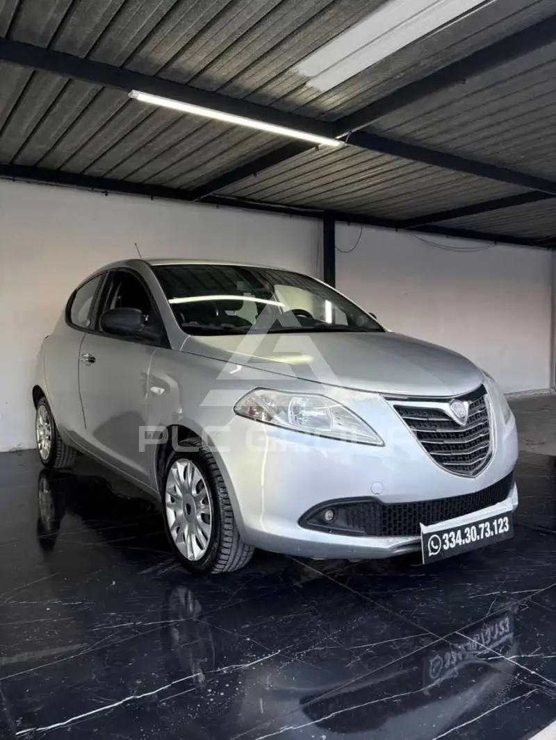 2014 Lancia YPSILON