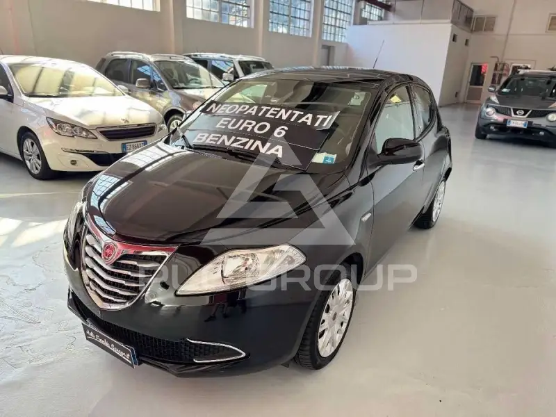 2014 Lancia YPSILON