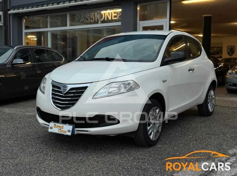 2014 Lancia YPSILON