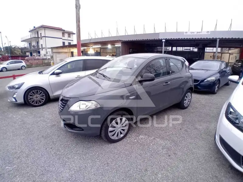 2014 Lancia YPSILON
