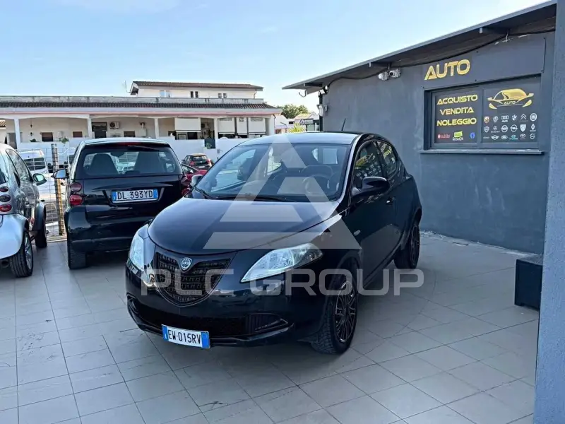 2014 Lancia YPSILON