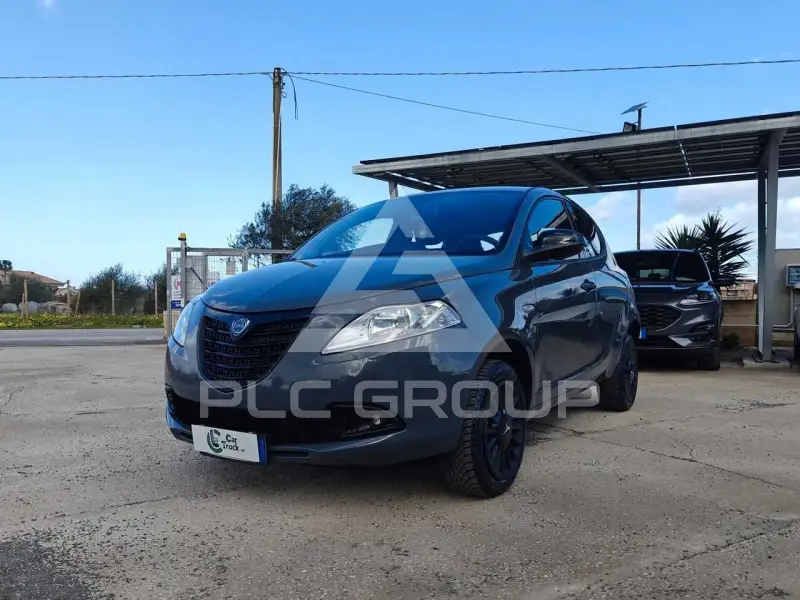 2014 Lancia YPSILON