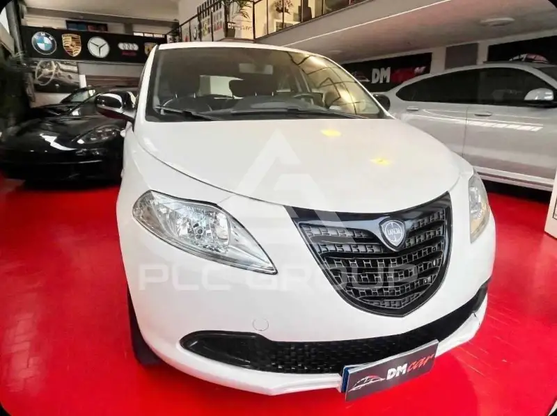 2014 Lancia YPSILON