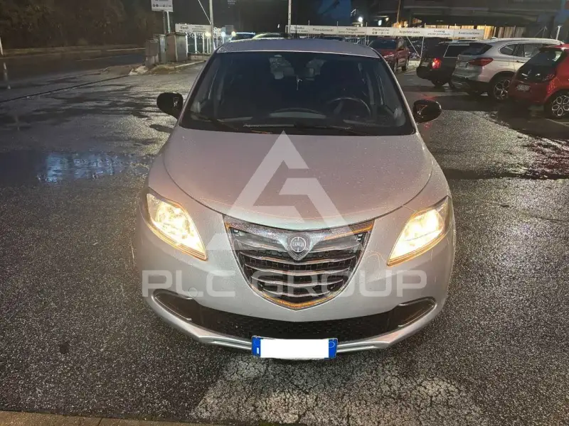 2014 Lancia YPSILON