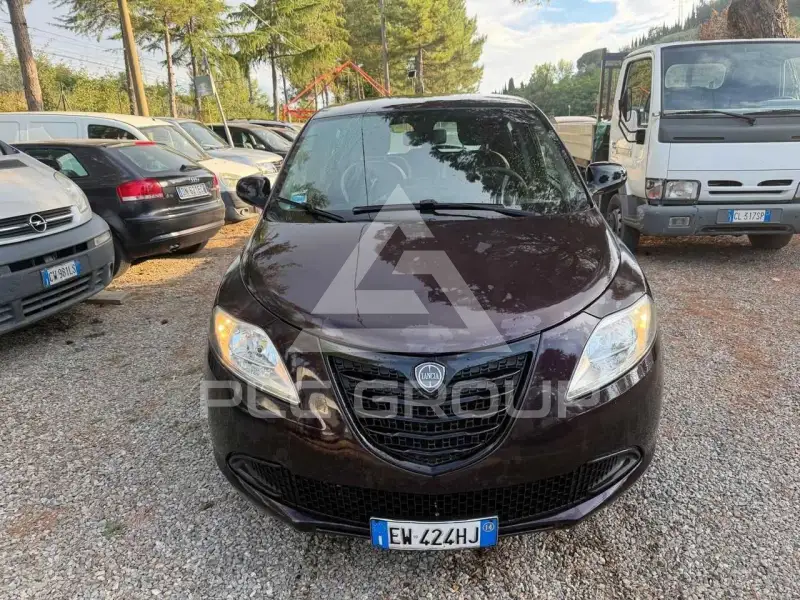 2014 Lancia YPSILON