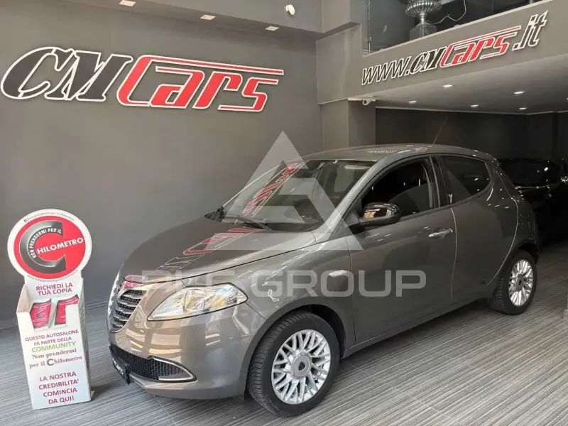 2014 Lancia YPSILON
