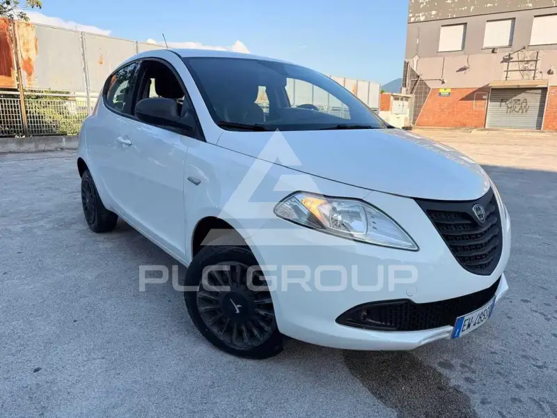 2014 Lancia YPSILON