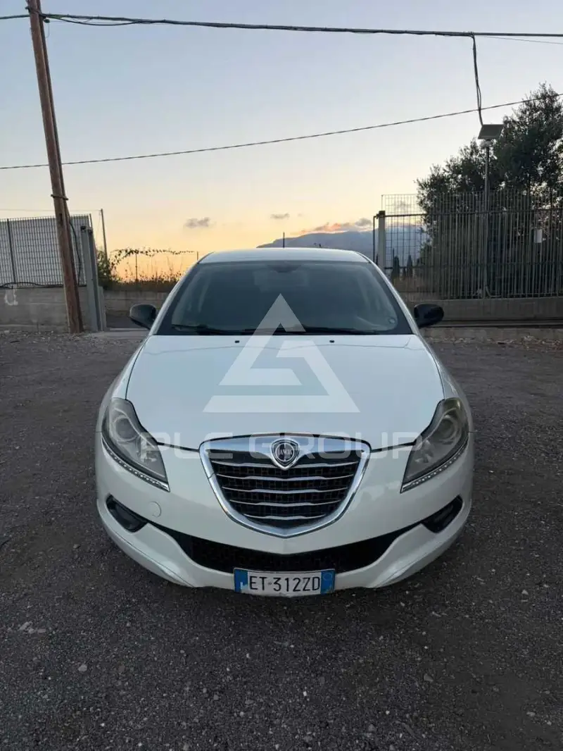 2014 Lancia Delta