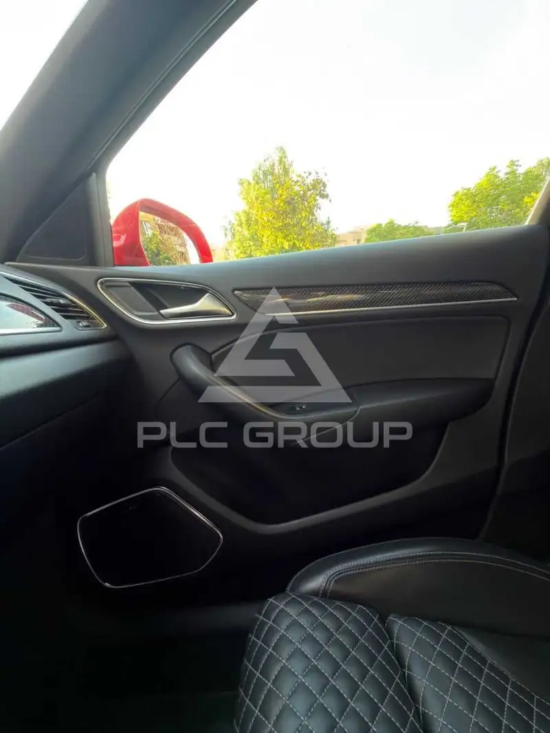 2014 Audi RSQ3