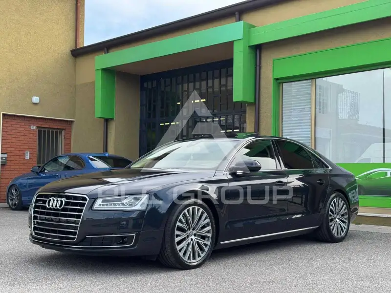 2014 Audi A8
