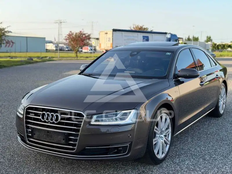 2014 Audi A8