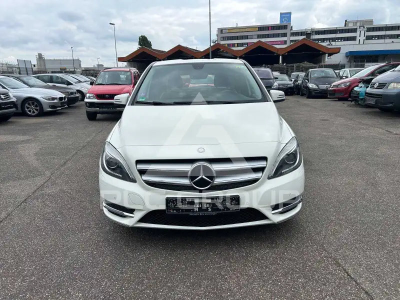2014 Mercedes Benz B 200