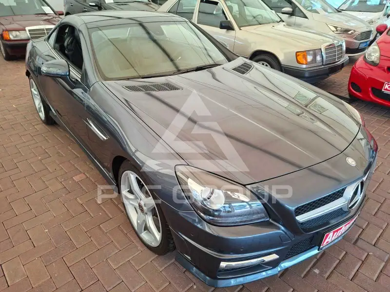 2014 Mercedes Benz SLK 200