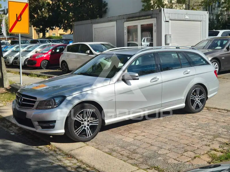 2014 Mercedes Benz C 220