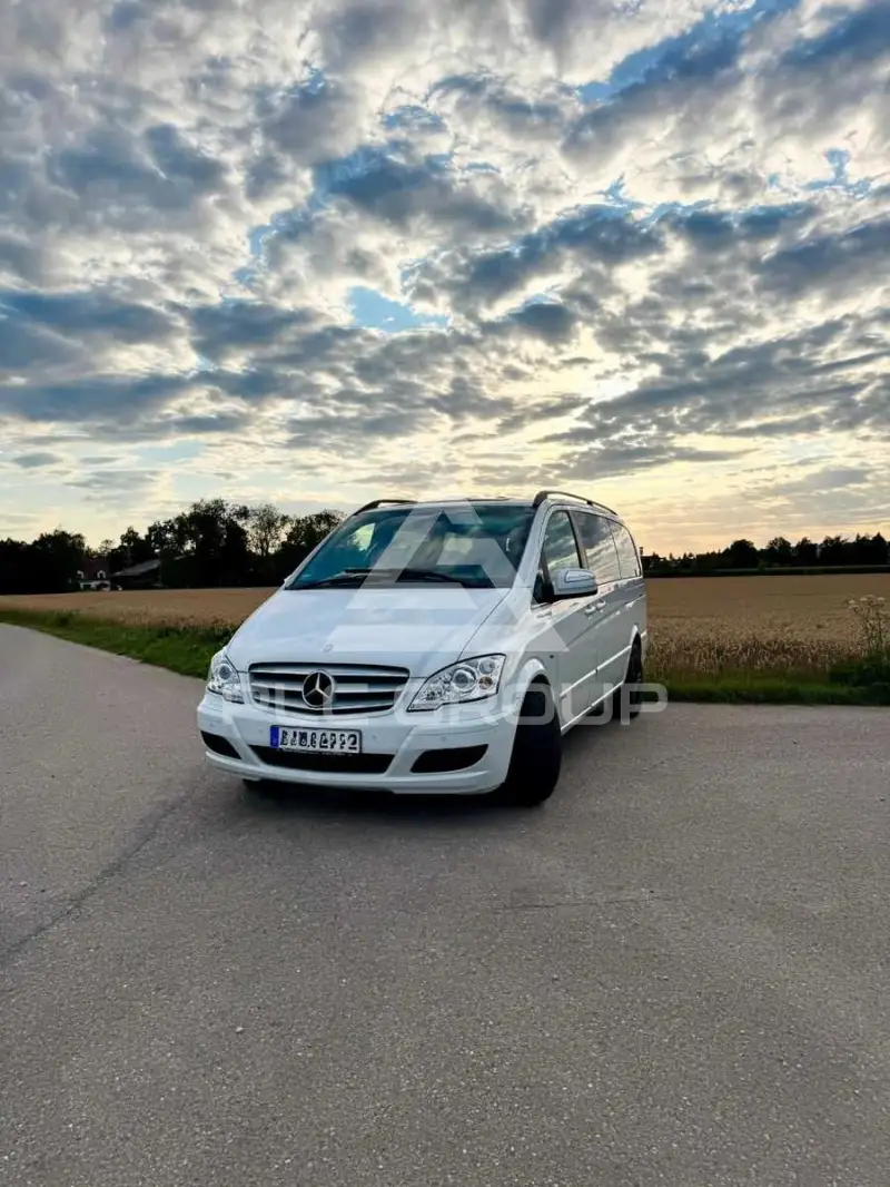 2014 Mercedes Benz Viano