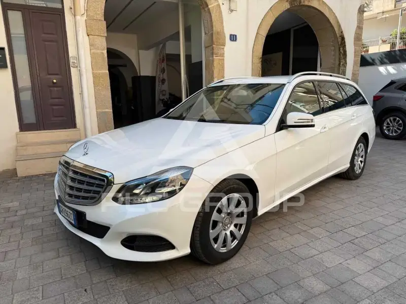 2014 Mercedes Benz E 200