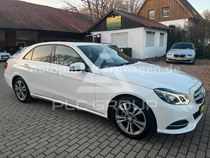 2015 Mercedes Benz E 220
