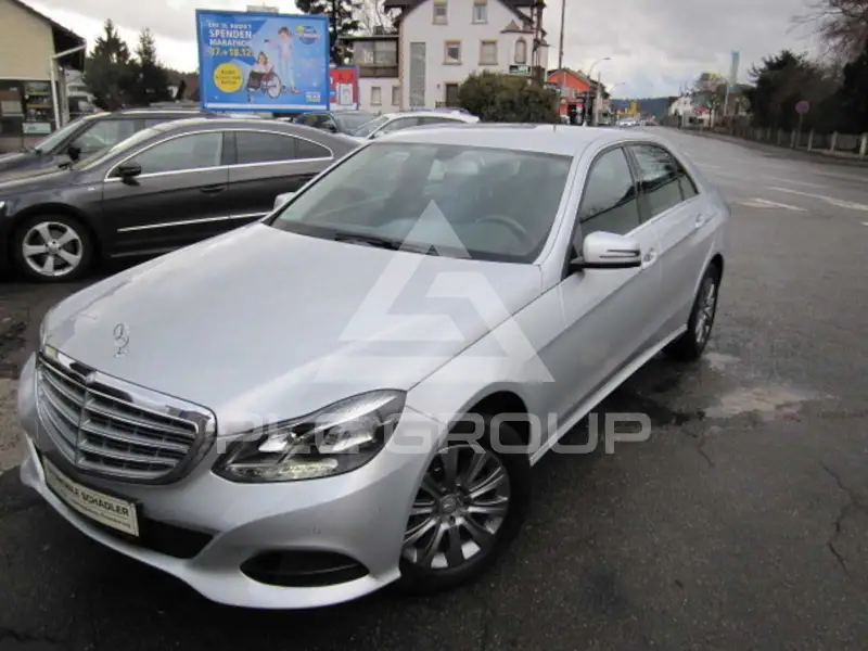 2014 Mercedes Benz E 220