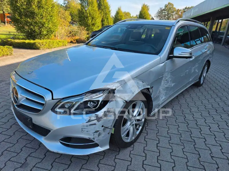 2014 Mercedes Benz E 220