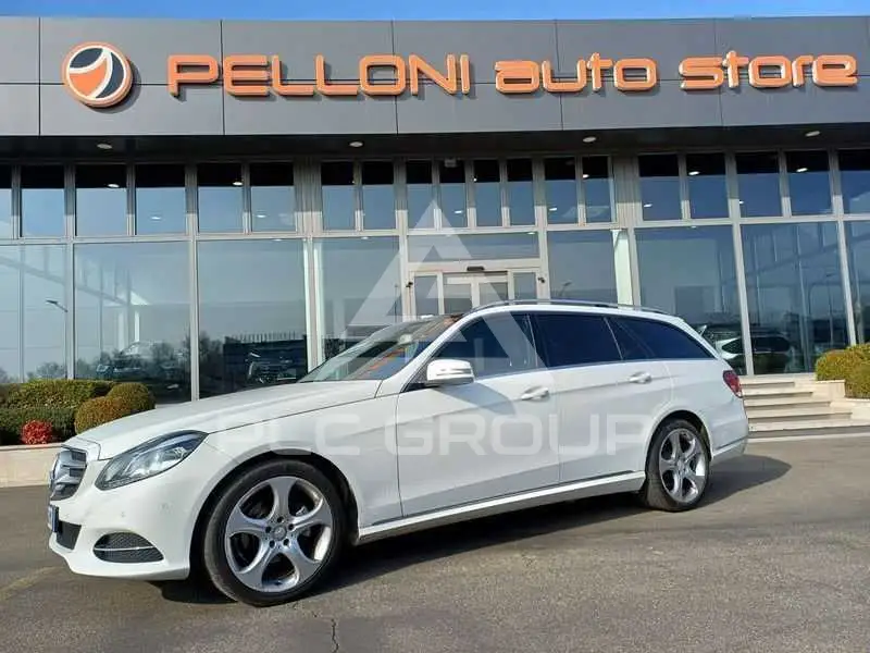 2014 Mercedes Benz E 220