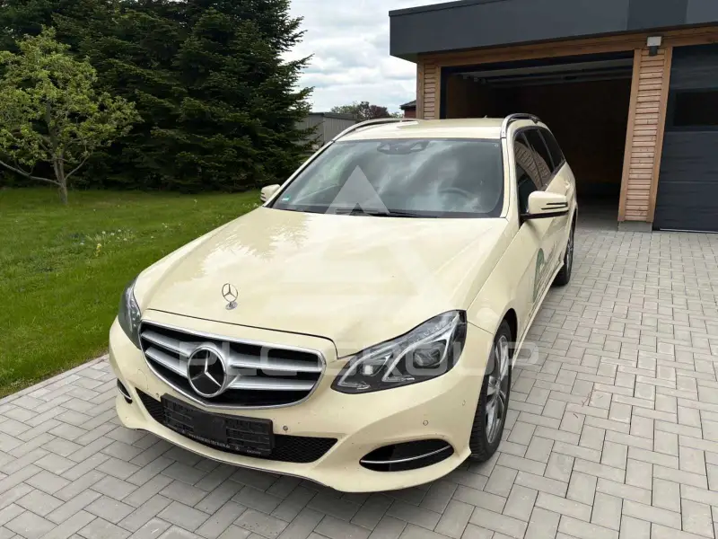 2014 Mercedes Benz E 220