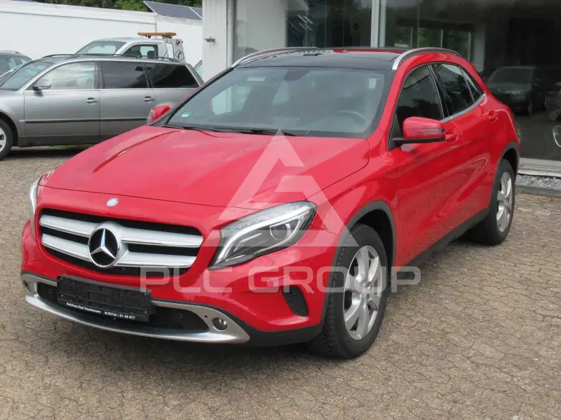2014 Mercedes Benz GLA 220