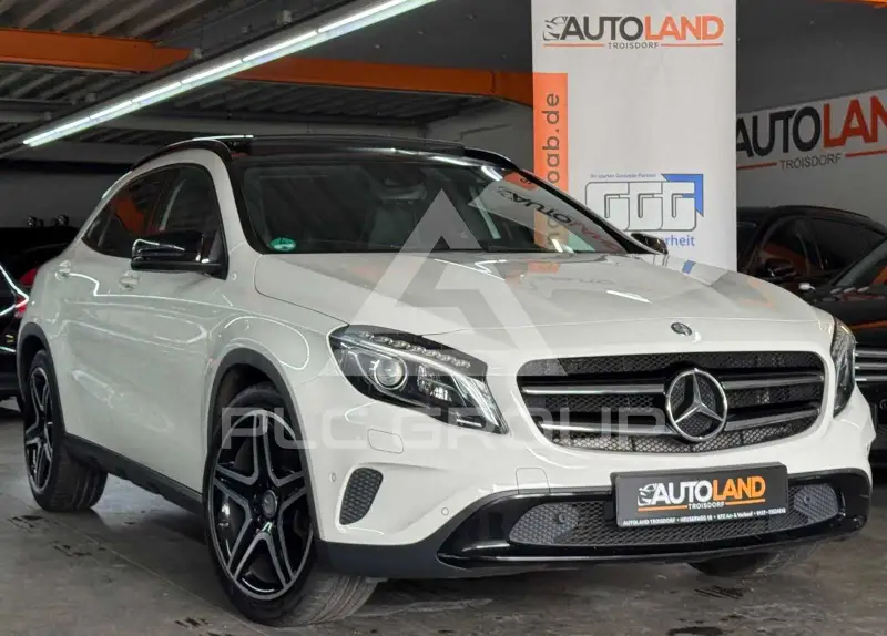 2014 Mercedes Benz GLA 220