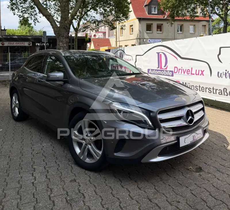 2014 Mercedes Benz GLA 220