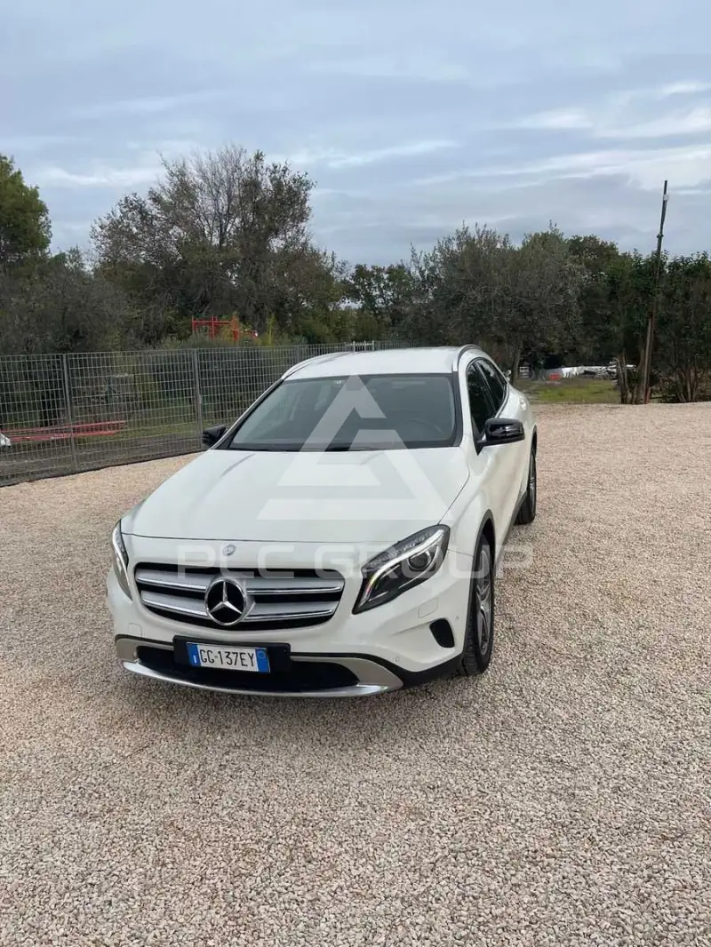 2014 Mercedes Benz GLA 220