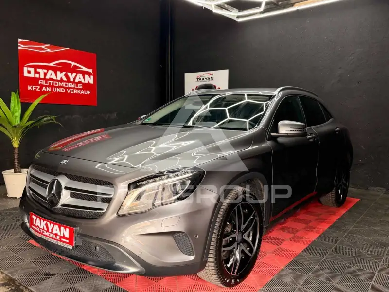 2014 Mercedes Benz GLA 220