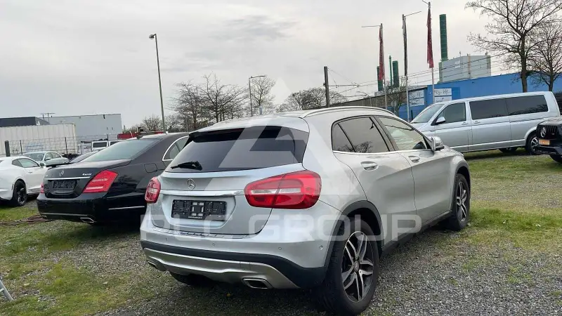 2014 Mercedes Benz GLA 220