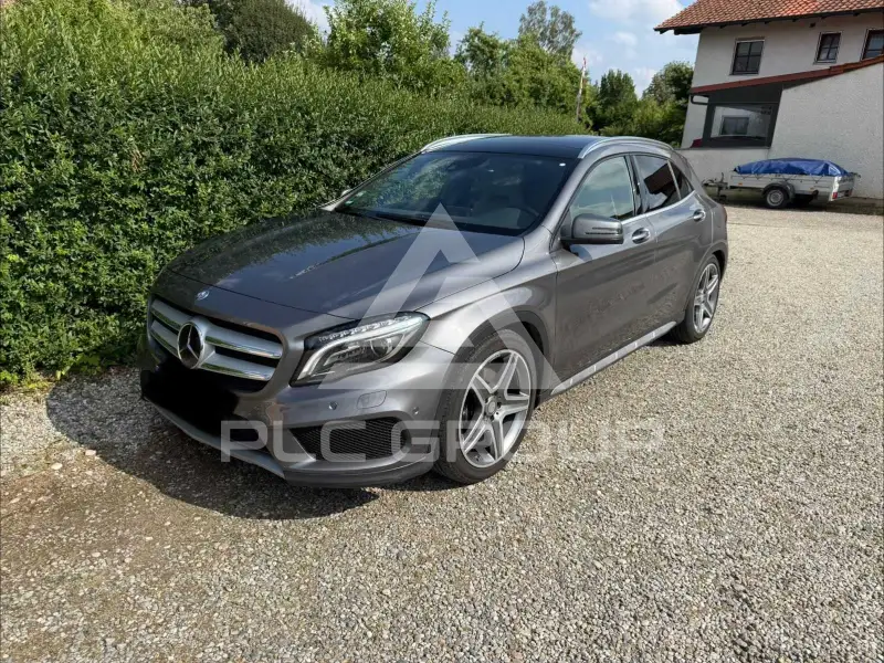 2014 Mercedes Benz GLA 220