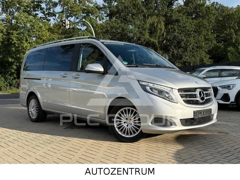 2014 Mercedes Benz V 220