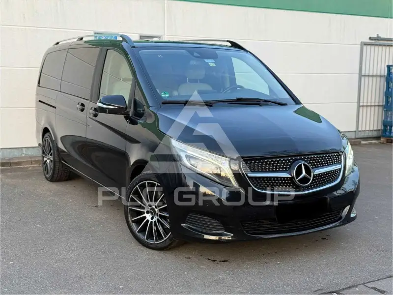 2014 Mercedes Benz V 220
