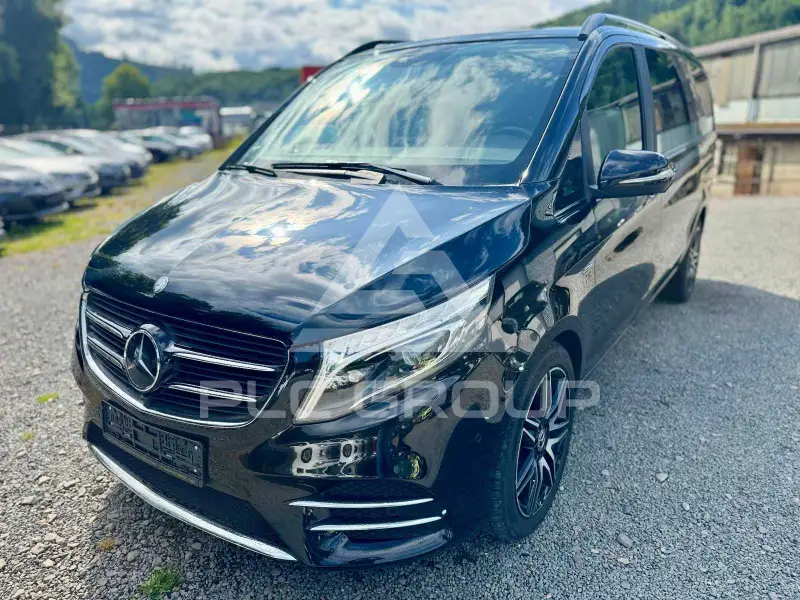 2014 Mercedes Benz V 220