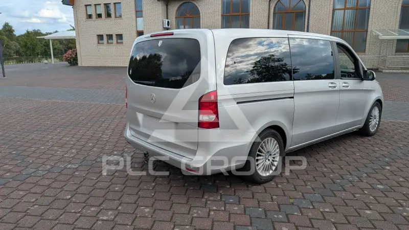 2014 Mercedes Benz V 220