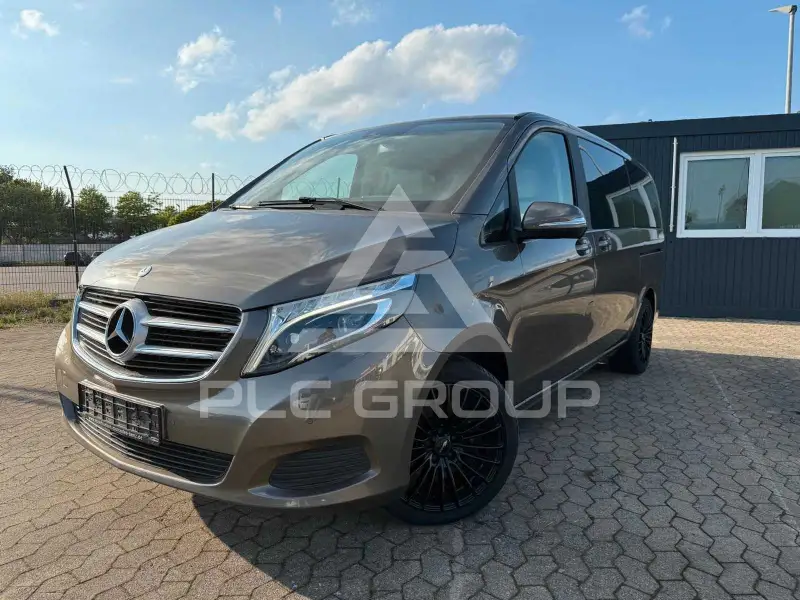 2014 Mercedes Benz V 220