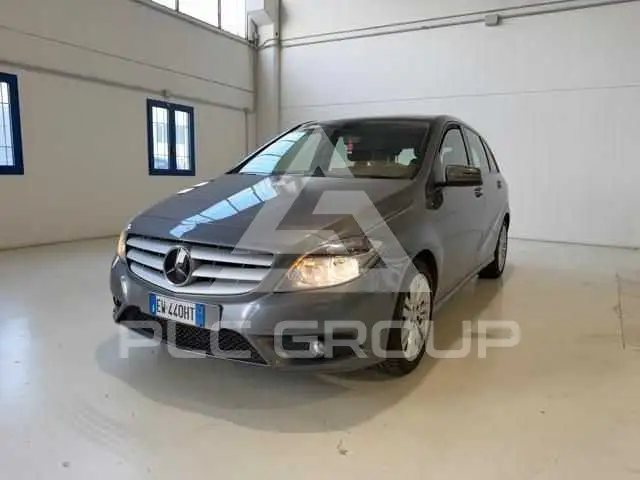 2014 Mercedes Benz B 180
