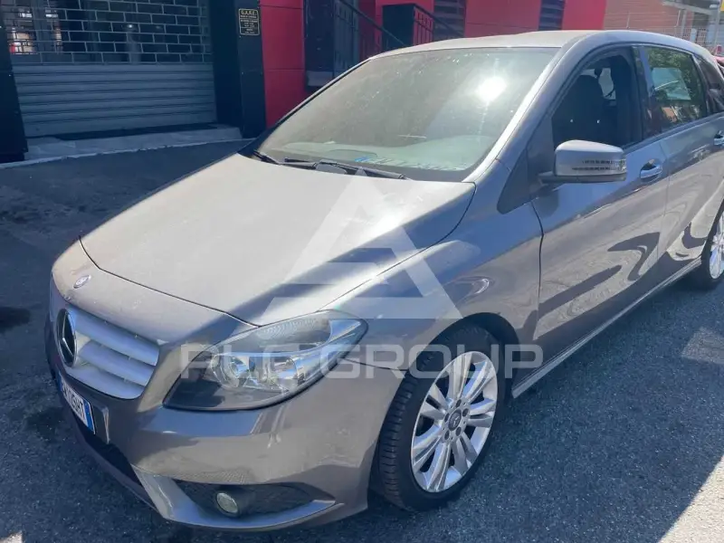 2014 Mercedes Benz B 180