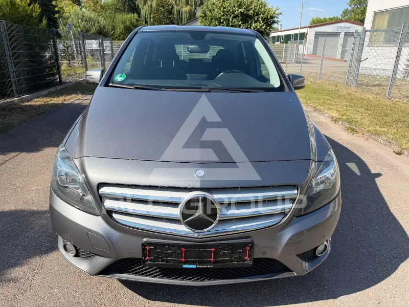 2014 Mercedes Benz B 180