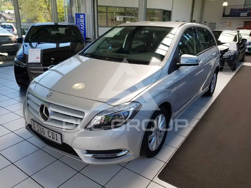 2014 Mercedes Benz B 180