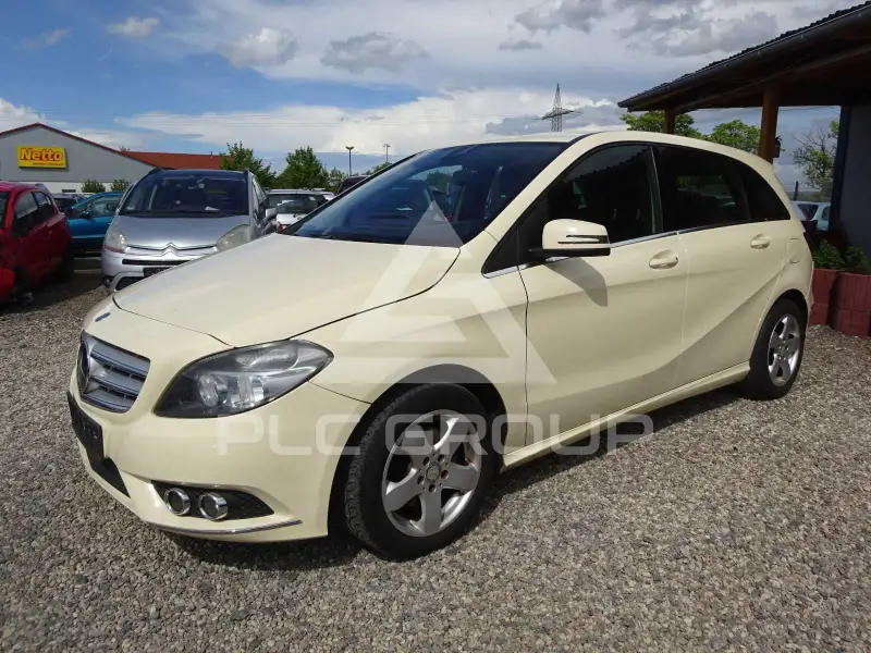 2014 Mercedes Benz B 180