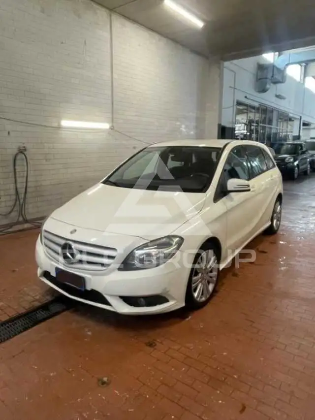 2014 Mercedes Benz B 180