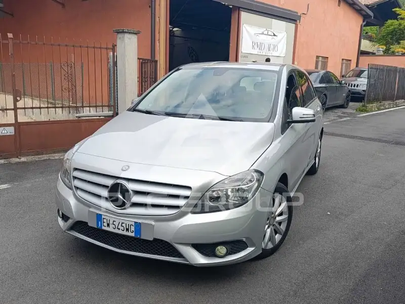 2014 Mercedes Benz B 180