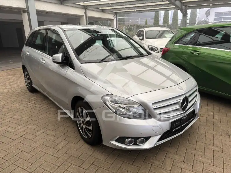 2014 Mercedes Benz B 180