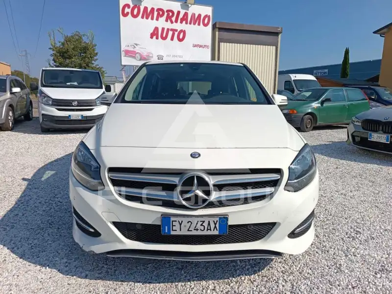 2014 Mercedes Benz B 180