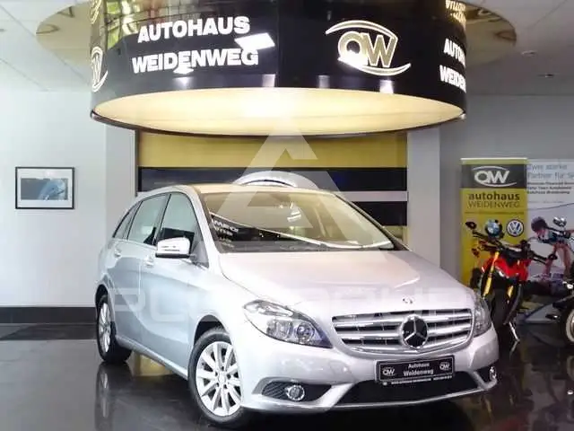2014 Mercedes Benz B 180