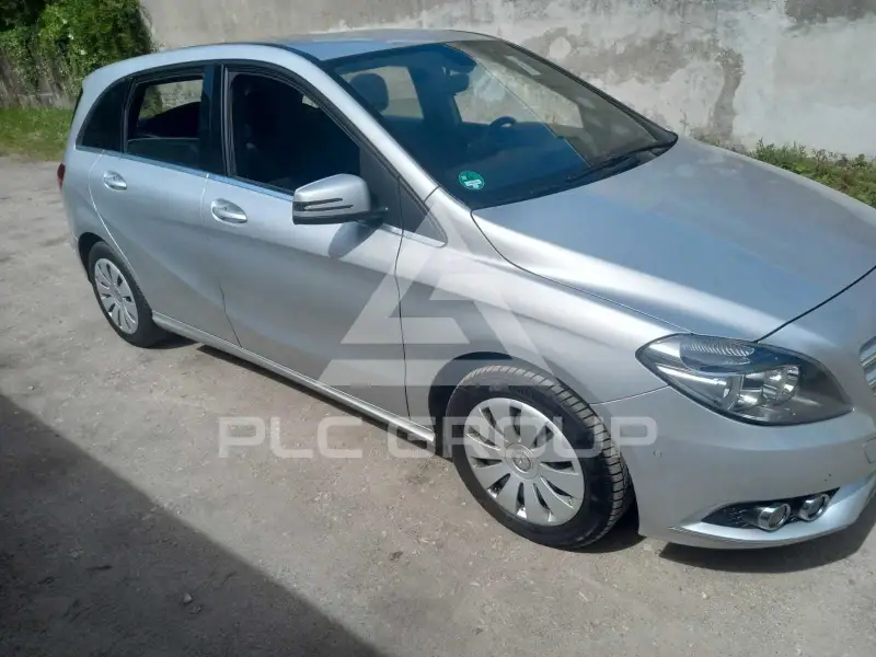 2014 Mercedes Benz B 180